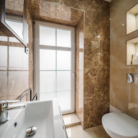 White House Appartement Miskolc