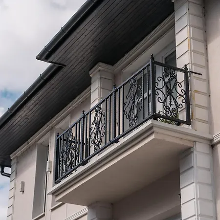 White House Apartament