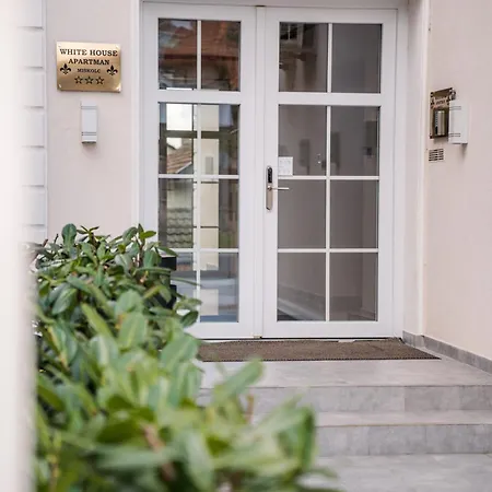 White House Appartement